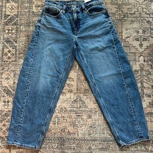 American Eagle High Rise Barrel Jean